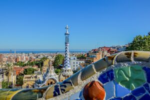 Barcelona's tourist attraction and real estate market